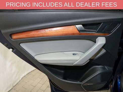 Used 2021 Audi Q5 Prestige w/ Prestige Package AWD/4WD image 12