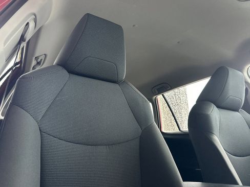 Used 2025 Toyota RAV4 LE image 19