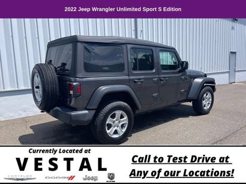 Used 2022 Jeep Wrangler Unlimited Sport AWD/4WD image 7
