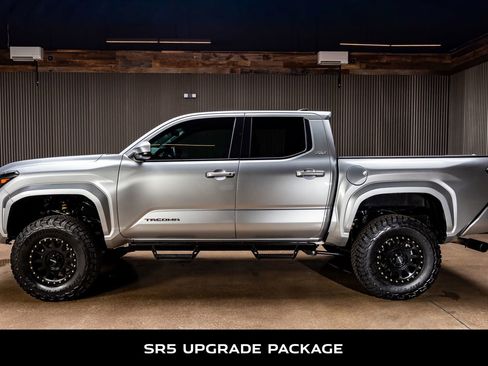 Used 2024 Toyota Tacoma SR5 w/ SR5 Upgrade Package image 6