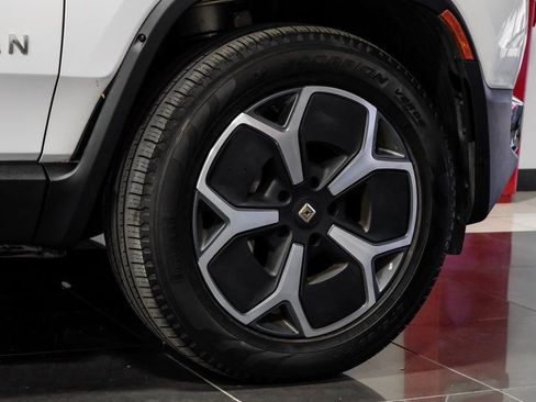 Used 2023 Rivian R1T Adventure image 65