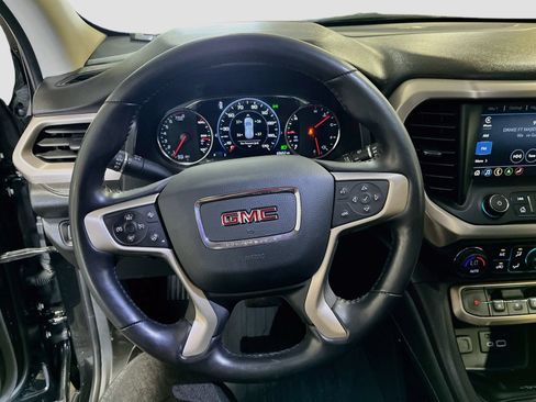 Used 2021 GMC Acadia Denali w/ Denali Ultimate Package AWD/4WD image 11