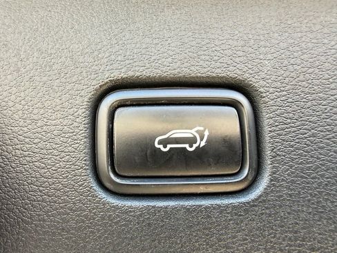 Used 2023 Kia Sportage X-Line AWD/4WD image 37