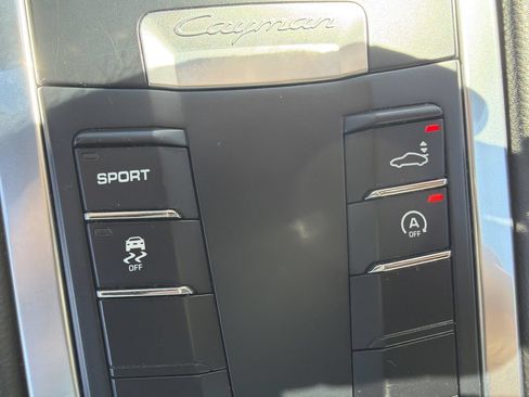 Used 2015 Porsche Cayman RWD image 21