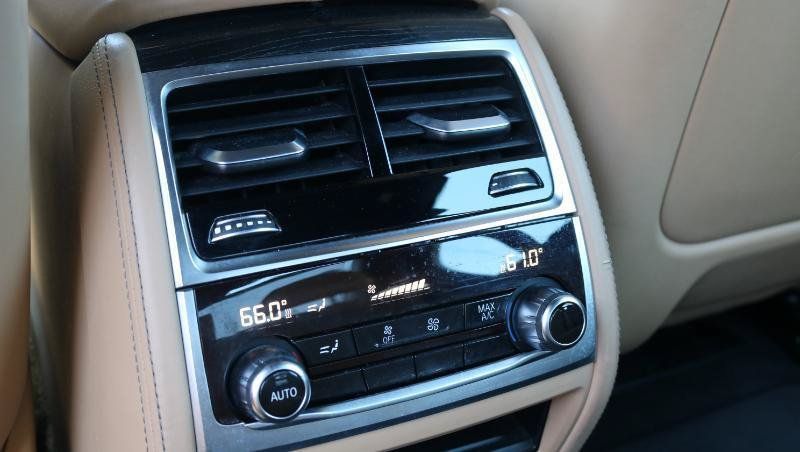 Used 2016 BMW 740i RWD image 20