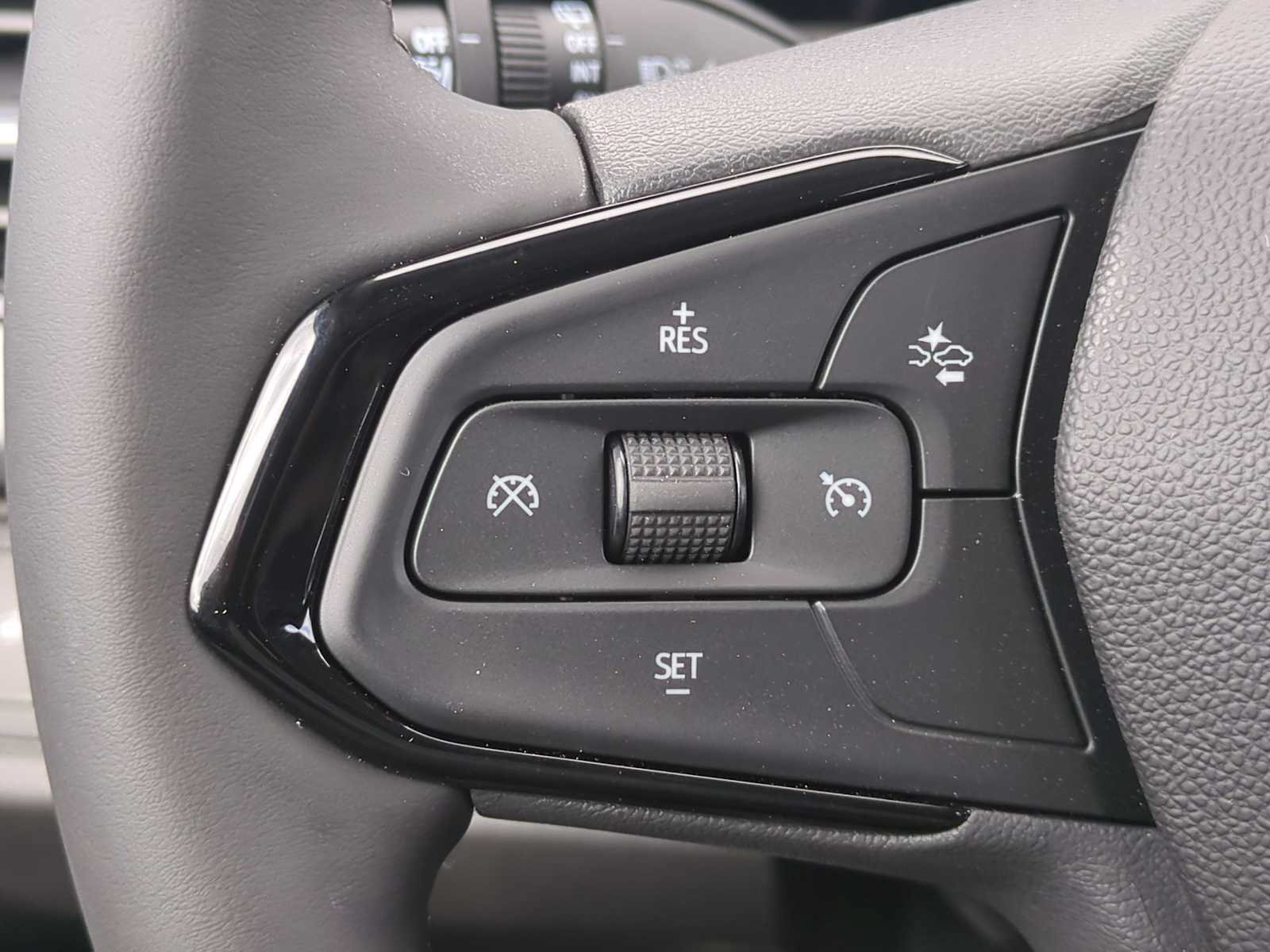 New 2027 Chevrolet Bolt LT w/ Comfort Package FWD image 15