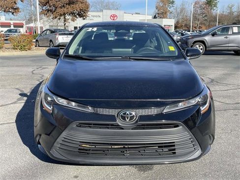 Used 2024 Toyota Corolla LE image 8