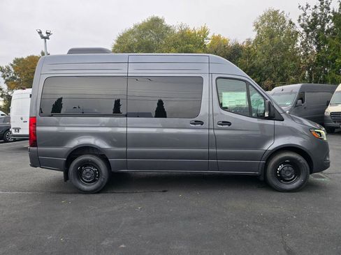 New 2025 Mercedes-Benz Sprinter 2500 image 7
