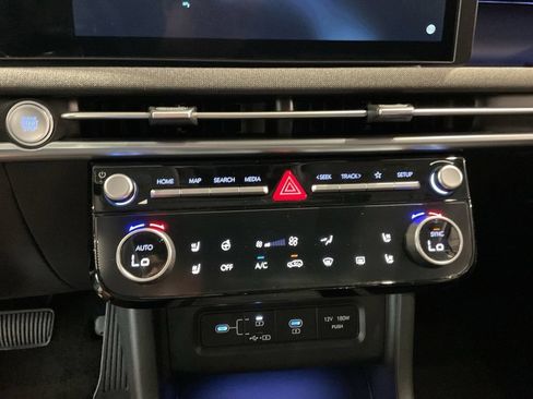 New 2026 Hyundai Tucson Limited AWD/4WD image 17