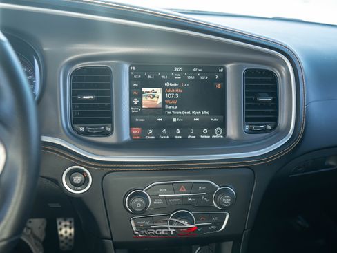 Used 2022 Dodge Charger Scat Pack RWD image 30