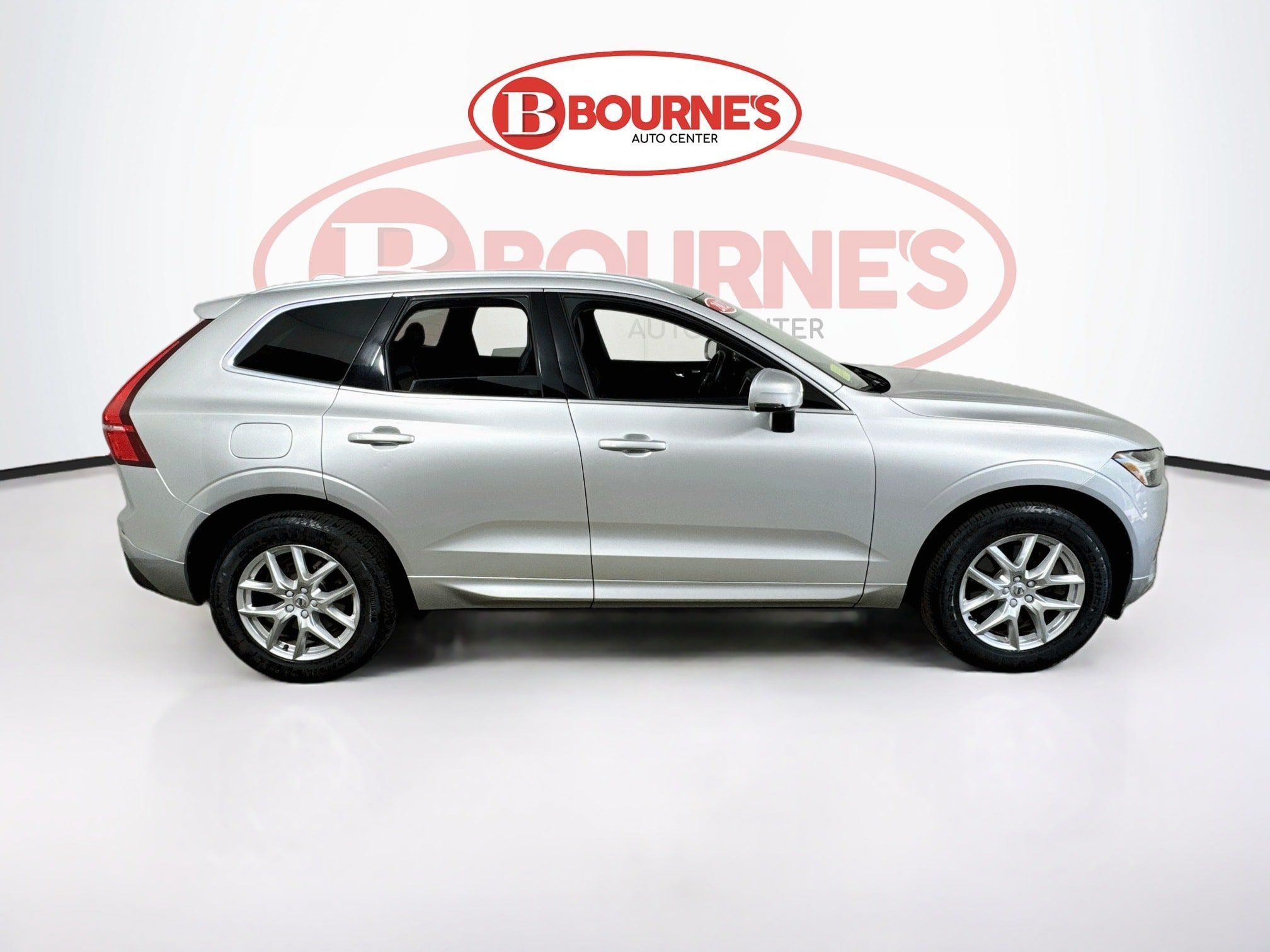 Used 2021 Volvo XC60 T6 Momentum AWD/4WD image 12