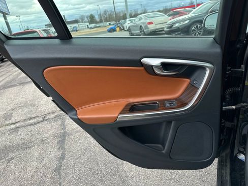 Used 2013 Volvo S60 T5 image 21