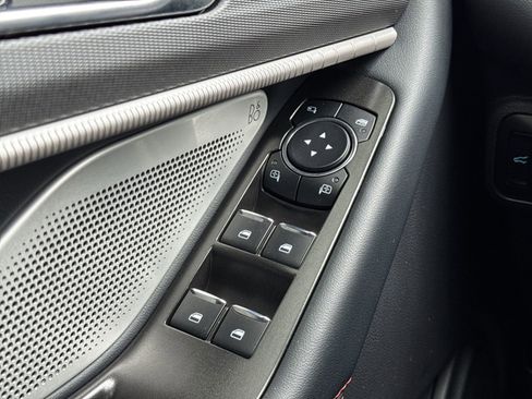 Used 2025 Ford Explorer ST w/ Sun And Sound Package image 15