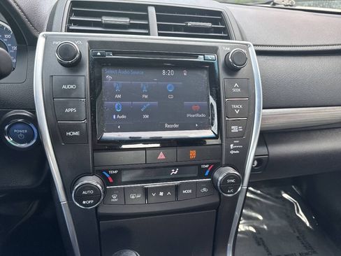 Used 2015 Toyota Camry XLE FWD image 14
