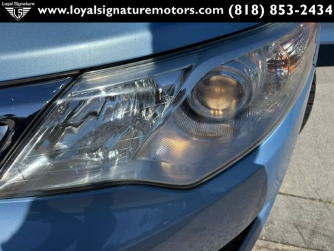 Used 2012 Toyota Camry LE FWD image 31