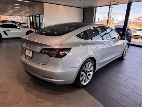 Used 2018 Tesla Model 3 Long Range image 5