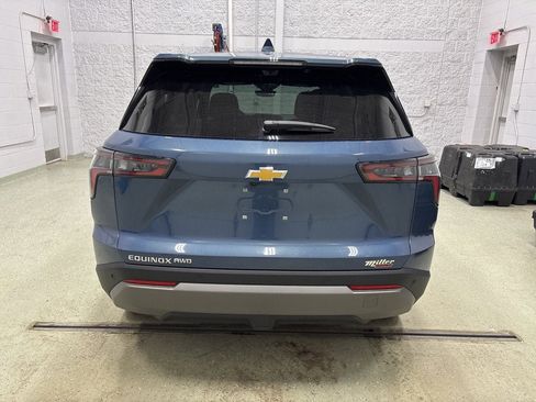 New 2026 Chevrolet Equinox LT w/ Convenience Package II image 4