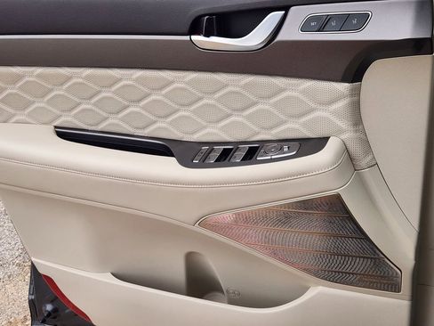 Used 2020 Hyundai Palisade Limited image 21