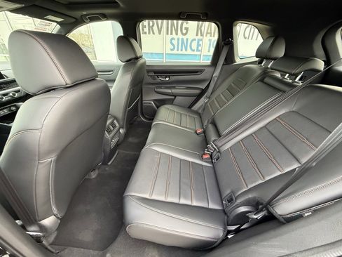 New 2025 Honda CR-V Sport-L image 9