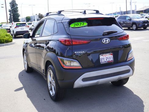 Used 2022 Hyundai Kona SEL FWD image 8