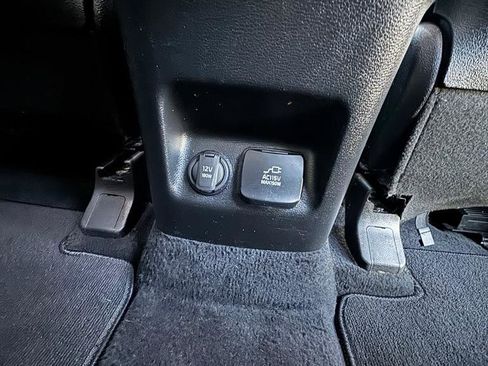 Used 2022 Kia Telluride SX w/ SX Prestige Package image 21