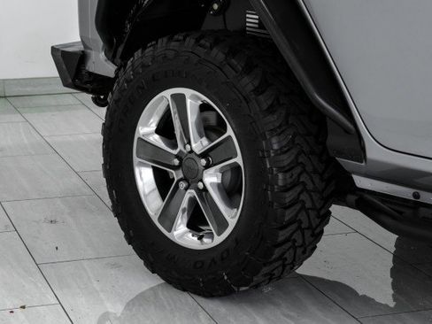 Used 2020 Jeep Wrangler Unlimited Sport AWD/4WD image 52