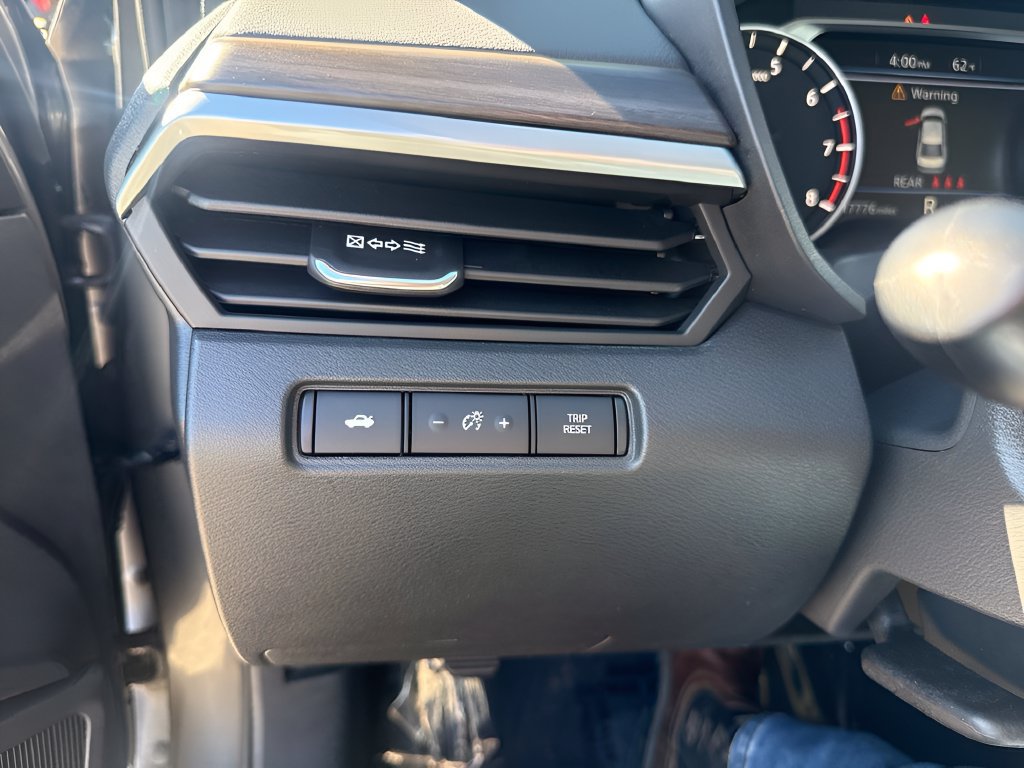 Used 2023 Nissan Altima 2.5 SV FWD image 23