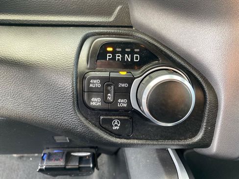 Used 2023 RAM 1500 Big Horn AWD/4WD image 12