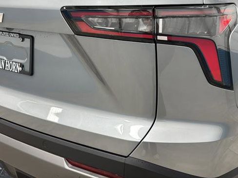 New 2026 Chevrolet Equinox LT w/ Convenience Package II image 31