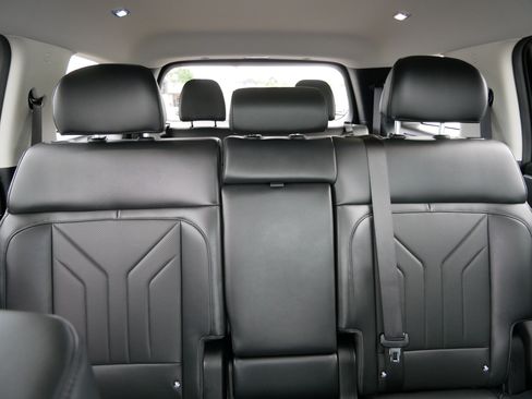 Certified 2026 Hyundai Santa Fe SEL AWD/4WD image 13