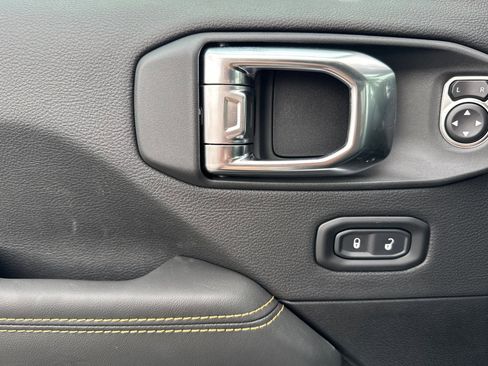 New 2026 Jeep Wrangler Unlimited Sahara image 10