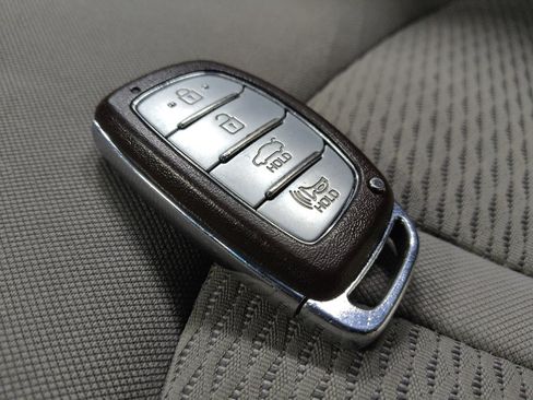 Used 2019 Hyundai Sonata SEL w/ Tech Package 02 image 32