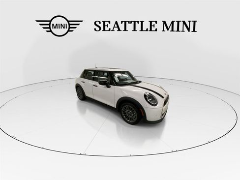 New 2026 MINI Cooper 4-Door Hardtop image 2