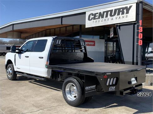 Used 2023 Ford F350 XLT w/ FX4 Off-Road Package image 6