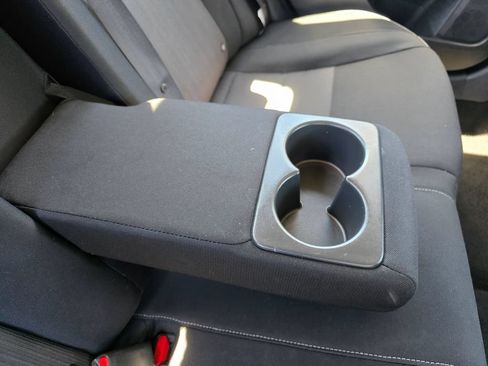 Used 2020 Nissan Sentra SV FWD image 37