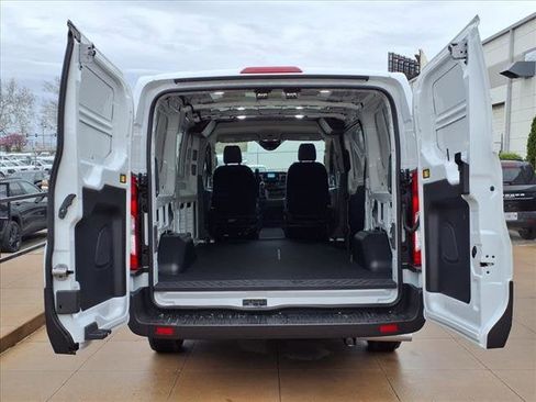 New 2025 Ford Transit 150 Low Roof image 14