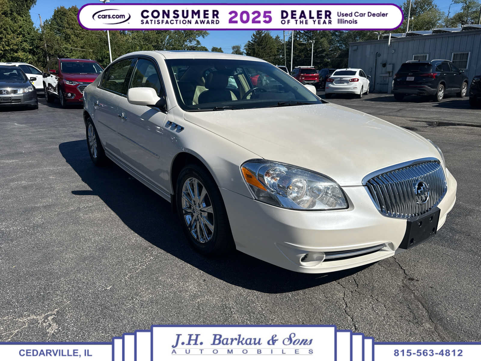 Used 2011 Buick Lucerne CXL FWD image 1