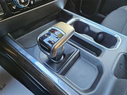 Used 2022 GMC Sierra 1500 Elevation image 25