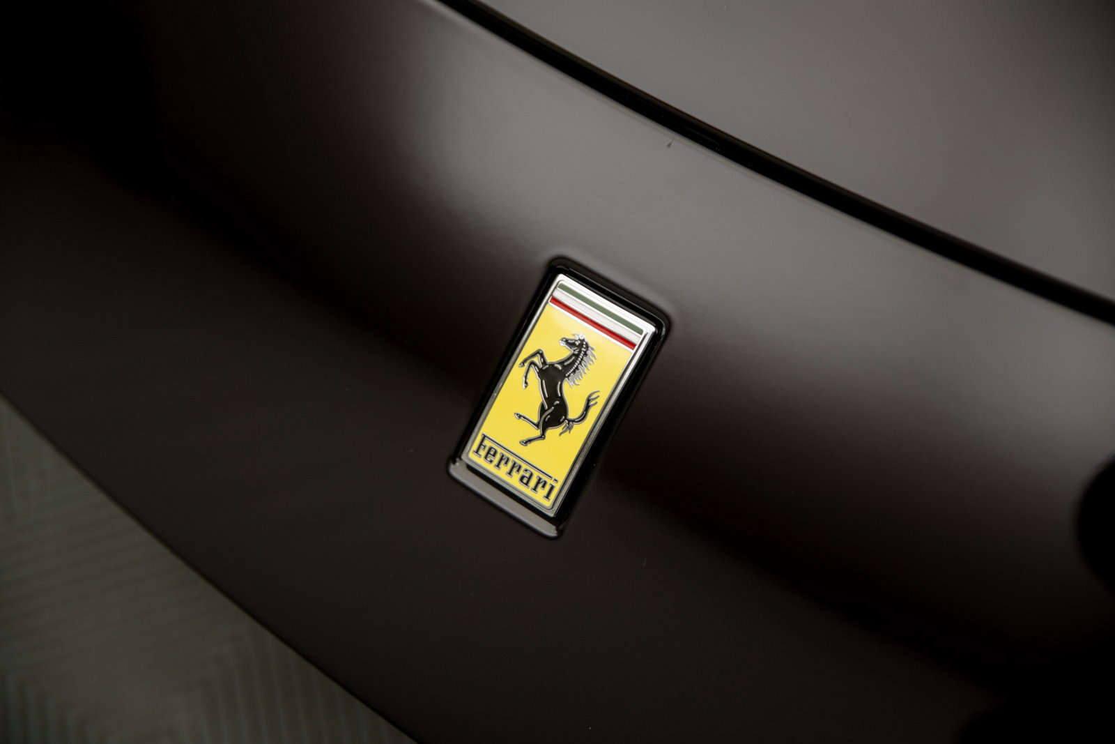 Used 2026 Ferrari Roma Spider RWD image 34