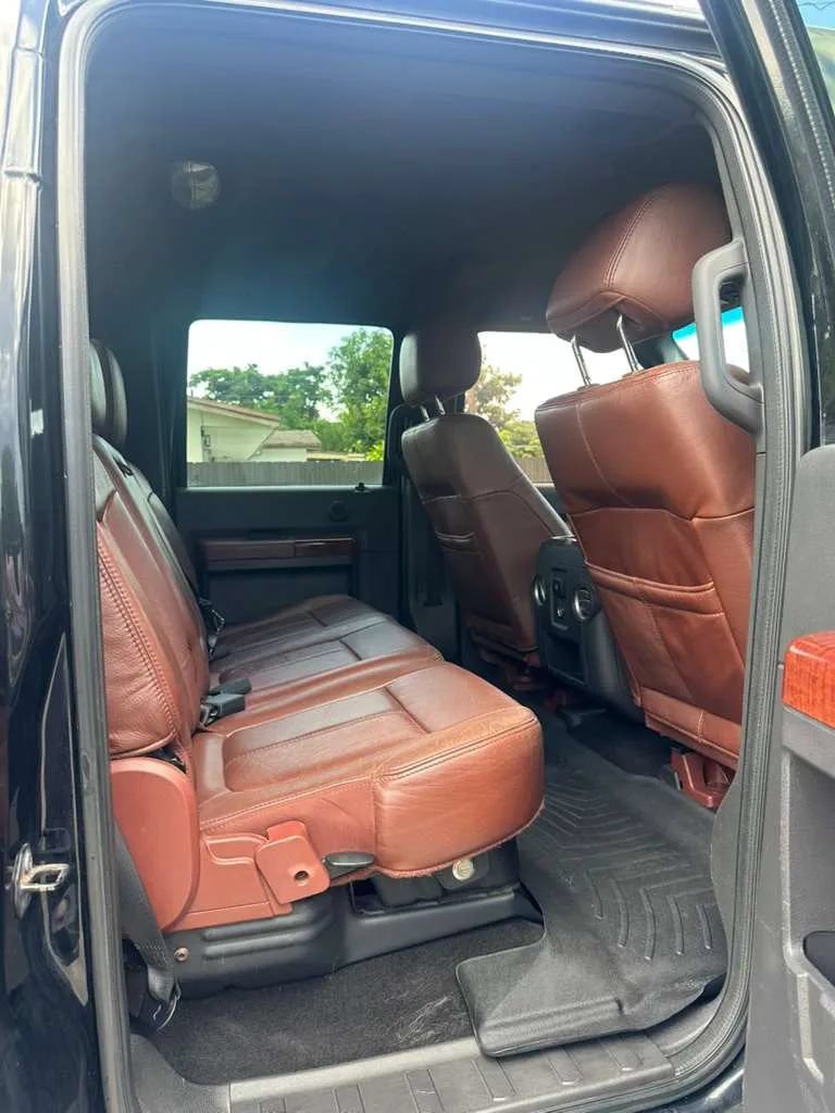 Used 2012 Ford F250 King Ranch w/ King Ranch w/Chrome Pkg AWD/4WD image 12