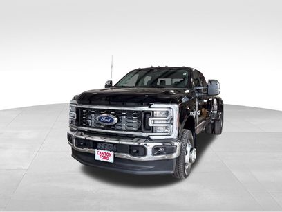 New 2026 Ford F350 Lariat w/ Lariat Premium Package