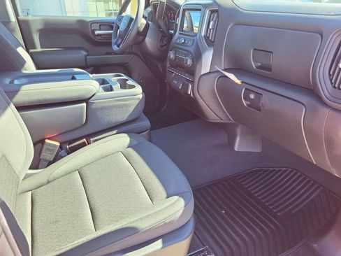 New 2026 Chevrolet Silverado 1500 Custom Trail Boss w/ LPO, Dark Essentials Package AWD/4WD image 24