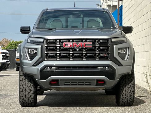Certified 2024 GMC Canyon AT4X AWD/4WD image 9