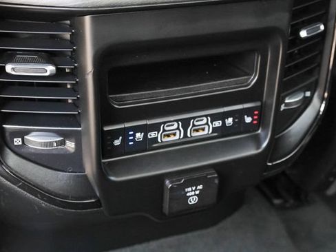 Used 2023 RAM 1500 Limited AWD/4WD image 13