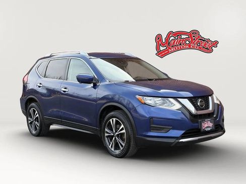 Used 2019 Nissan Rogue SV w/ Premium Package image 1