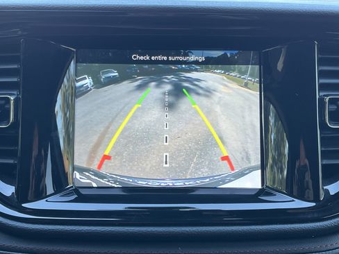 Used 2023 Dodge Durango GT image 5