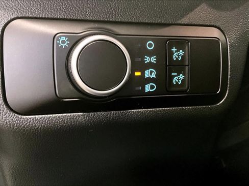 Used 2025 Ford Escape Active w/ Cold Weather Package image 34