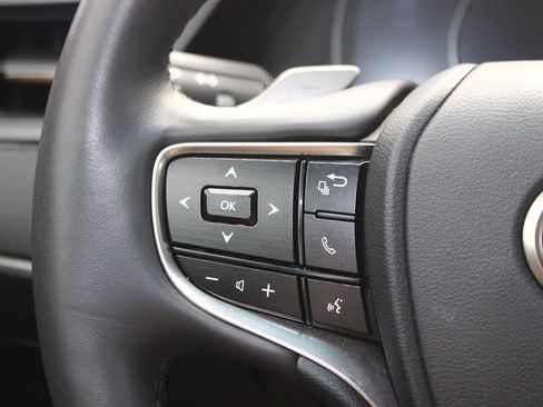 Used 2022 Lexus ES 350 w/ Premium Package FWD image 19
