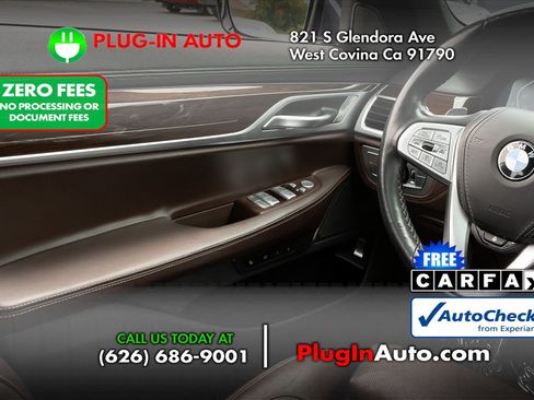 Used 2020 BMW 750i xDrive AWD/4WD image 18