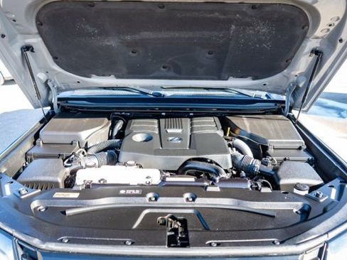 Used 2024 Lexus GX 550 AWD/4WD image 31